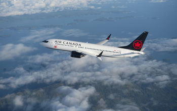 Air Canada Boeing 737-8