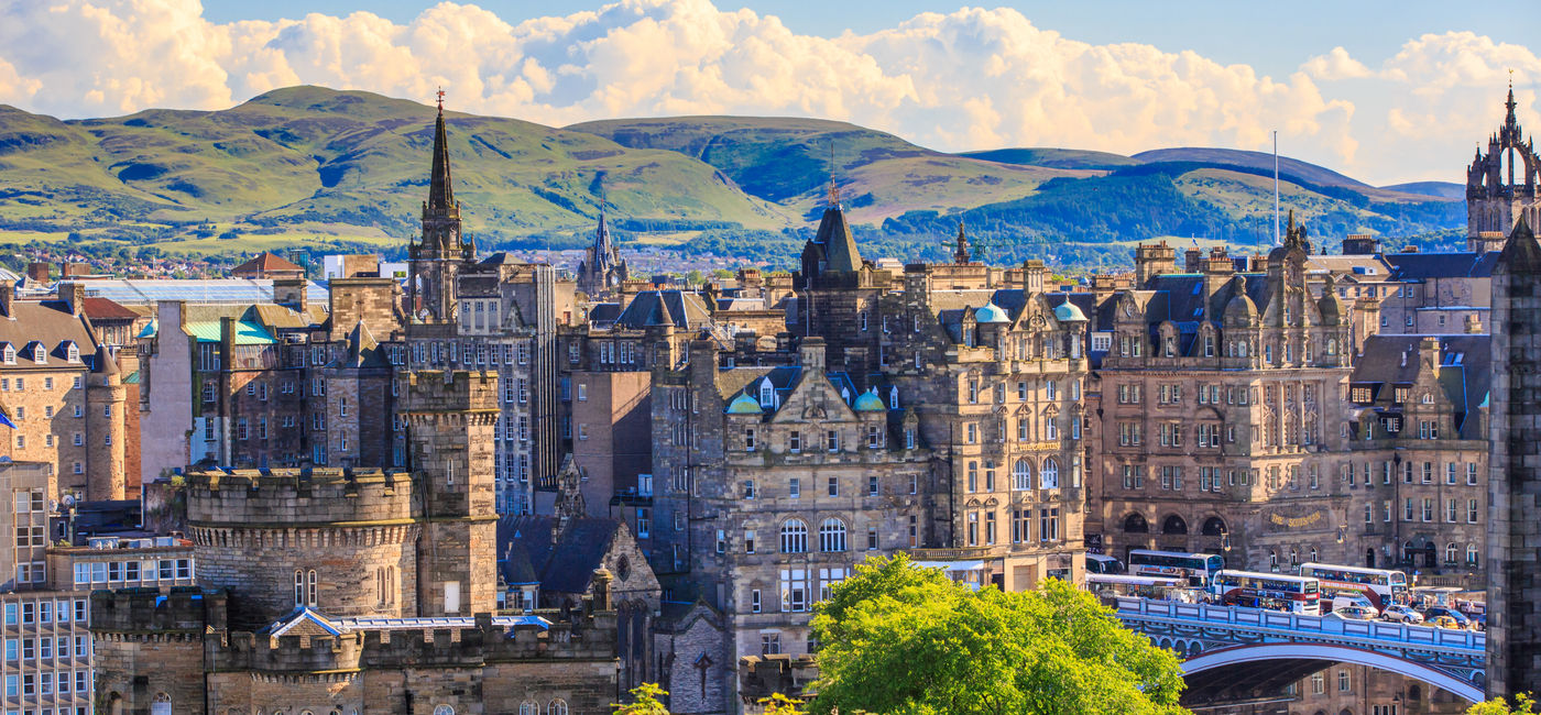 Image: Edinburgh, Scotland, United Kingdom. (Photo Credit: Adobe Stock/bnoragitt)