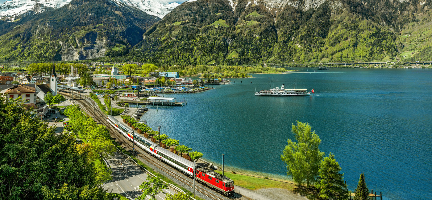 Image: Gotthard Panorama Express (Photo Credit: Switzerland Tourism)