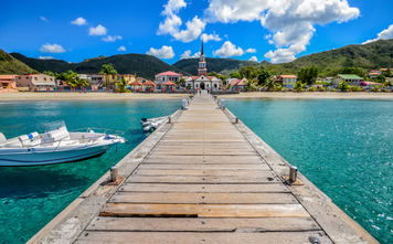 Anse d&#39;Arlet (photo via Damien VERRIER / iStock / Getty Images Plus)