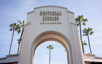 The entrance to the Universal Studios Hollywood.